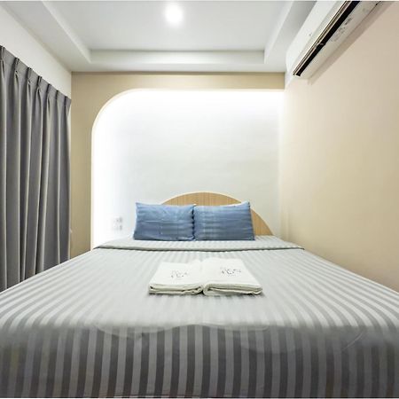 The Seathru Koh Larn Hotel Pattaya Exterior photo